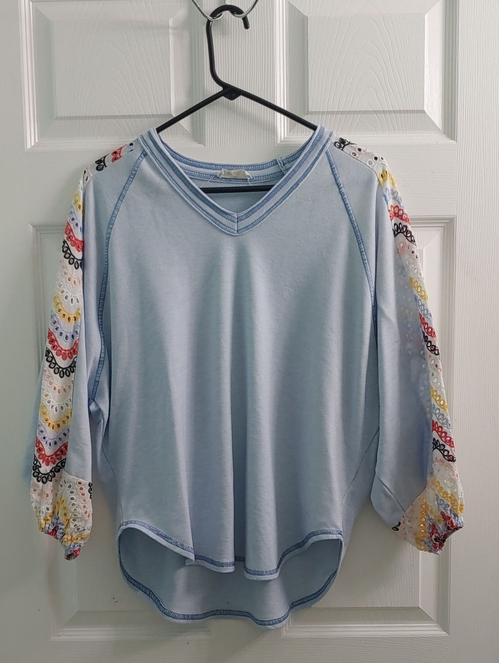 Hummingbird Blue Shirt Women's S Eyelet Lace Sleeve Top